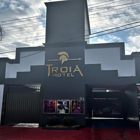 Troia Motel 伊瓜苏 外观 照片