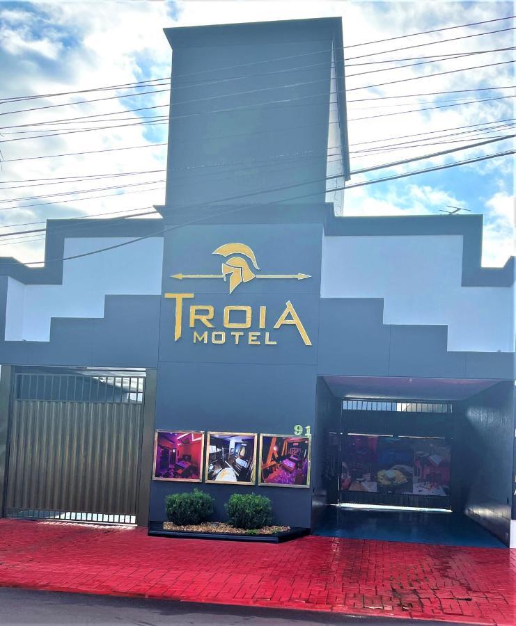 Troia Motel 伊瓜苏 外观 照片