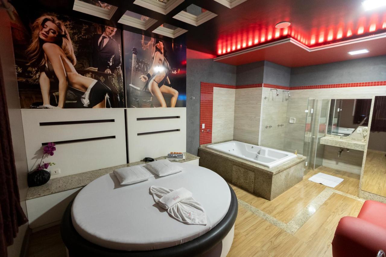 Troia Motel 伊瓜苏 外观 照片