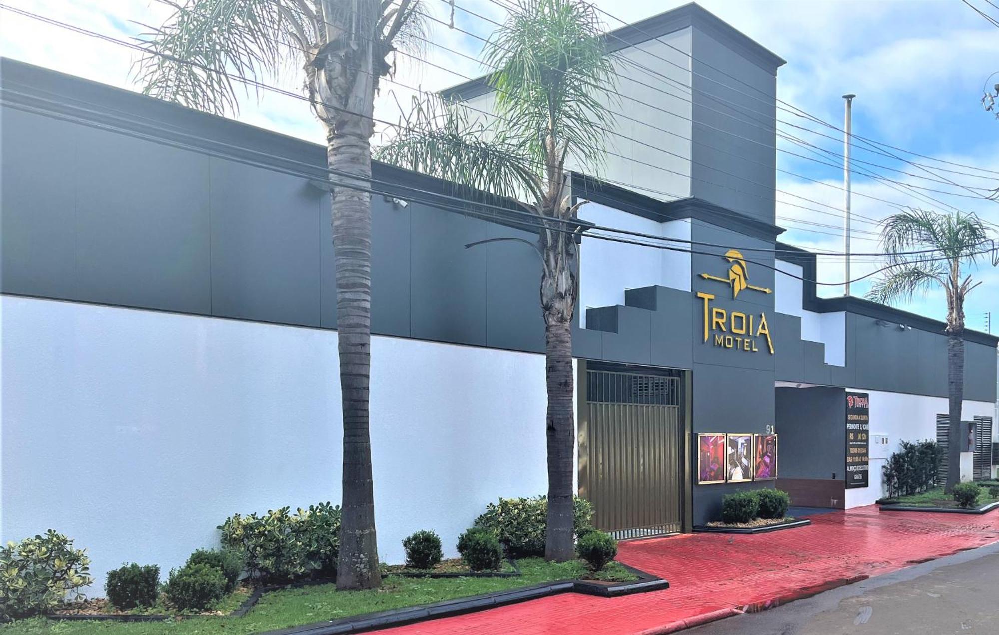 Troia Motel 伊瓜苏 外观 照片